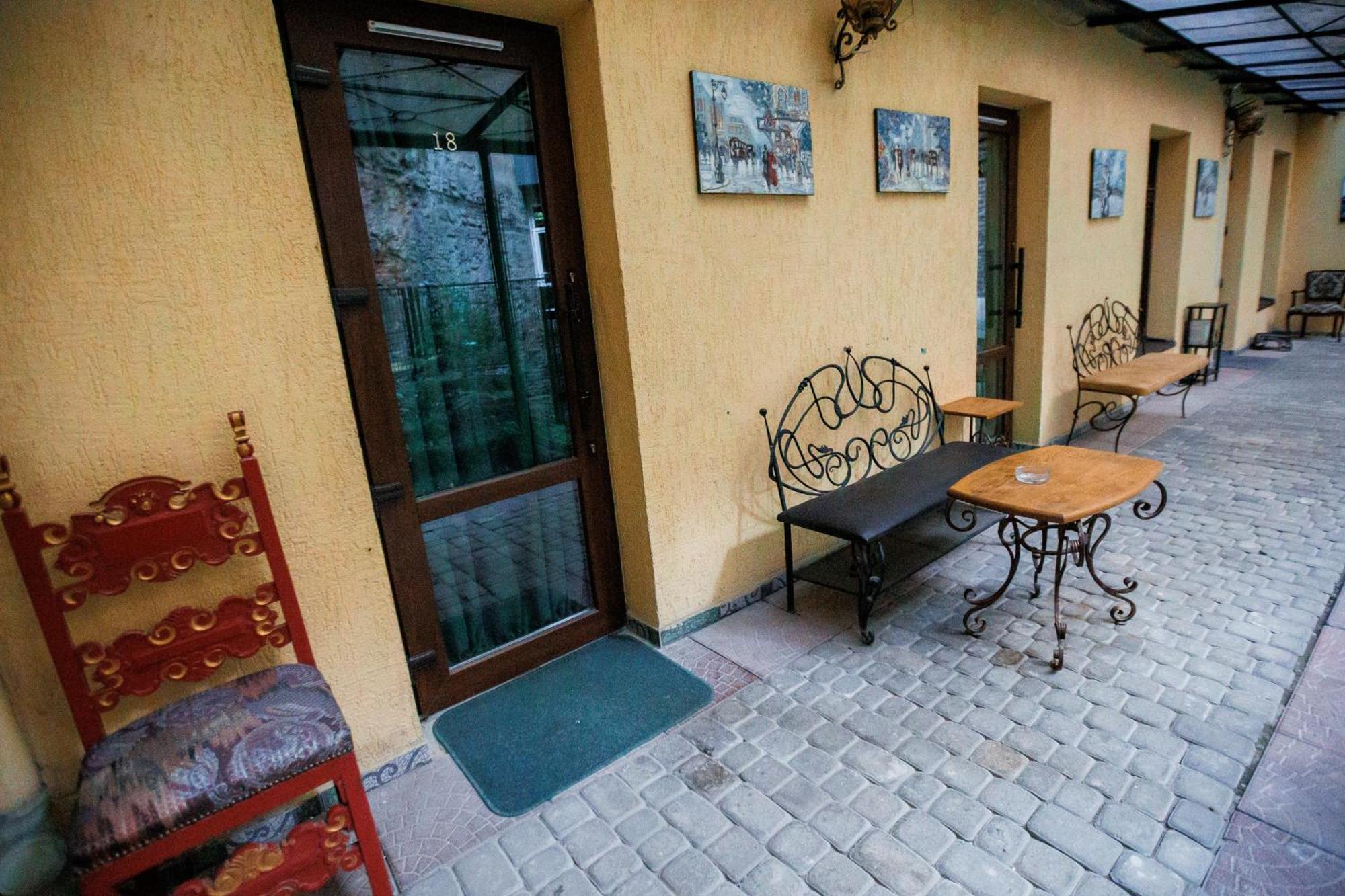Staryi Krakiv Lviv Exterior foto